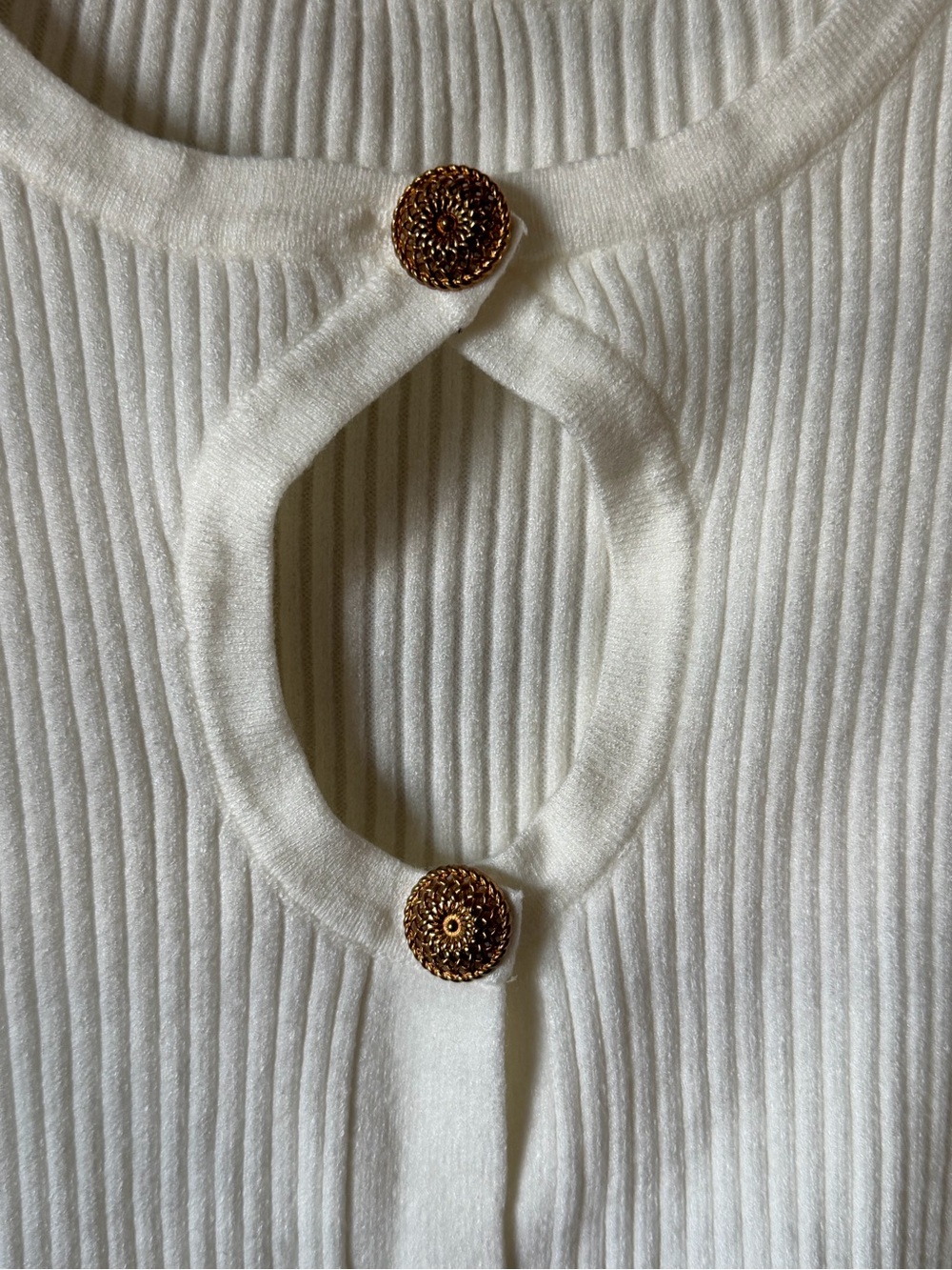 Commense Ribbed Top with Gold buttons - Picture 3 of 4